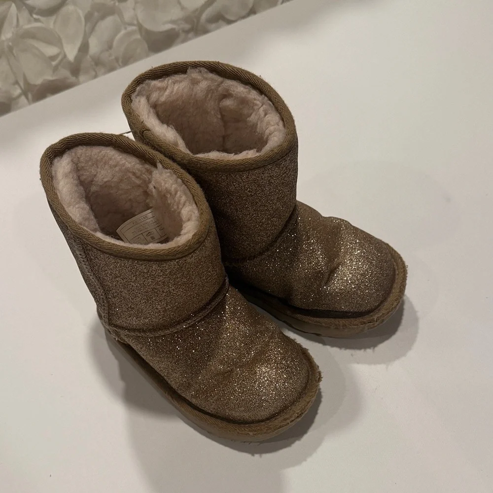 UGG Glittery Tan Boots with Plush Lining